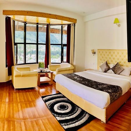 Hotel Hadimba Palace - Near Mall Road Manāli Eksteriør bilde